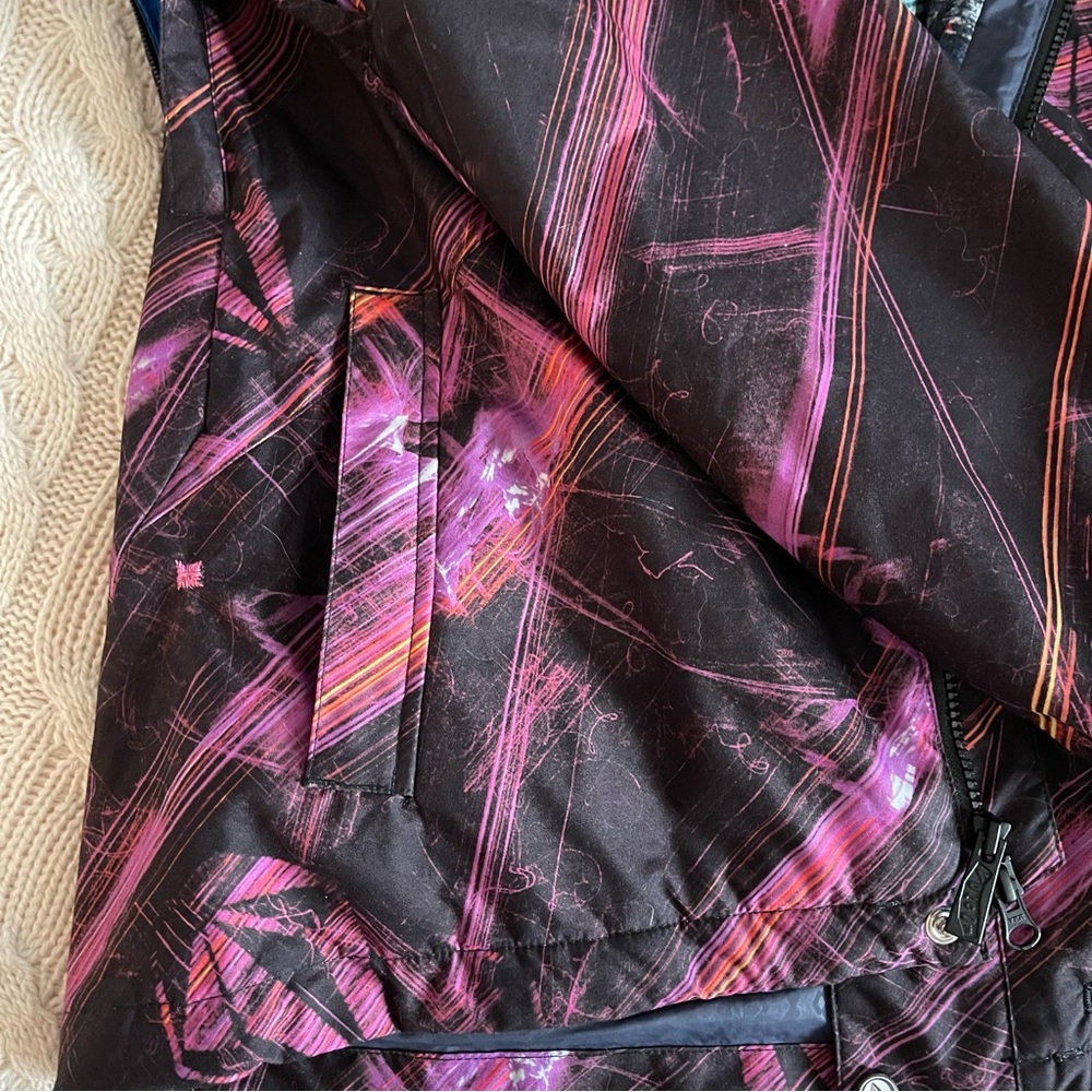 Volcom Cremini Shell Snowboard & Ski Jacket Small - image 5